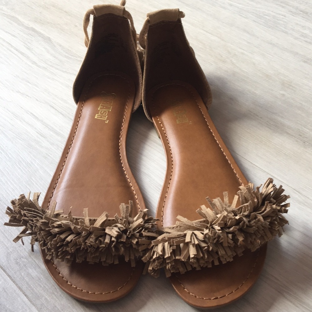 Tie Up Leg Sandals
